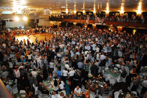Clube Grená recebe 1800 pessoas na Noite Italiana
