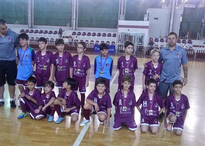 Equipes da Escola de Futsal estreiam na Copa Sindi-Clube