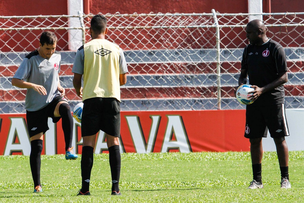Amistoso - Juventus 6 x 1 Paraguaçuense - 17/01/15