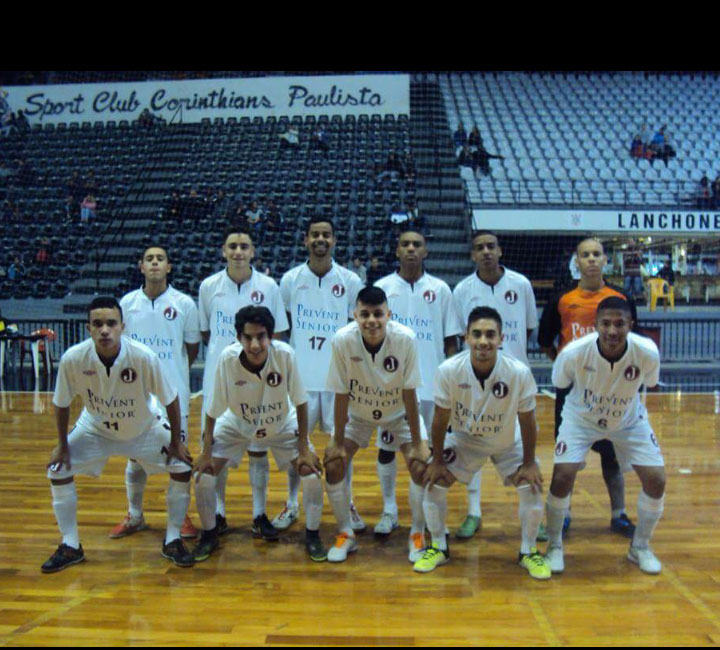 Sub 10, Sub 16 e Sub 17 atuam pelas Quartas de Final do Estadual de Futsal