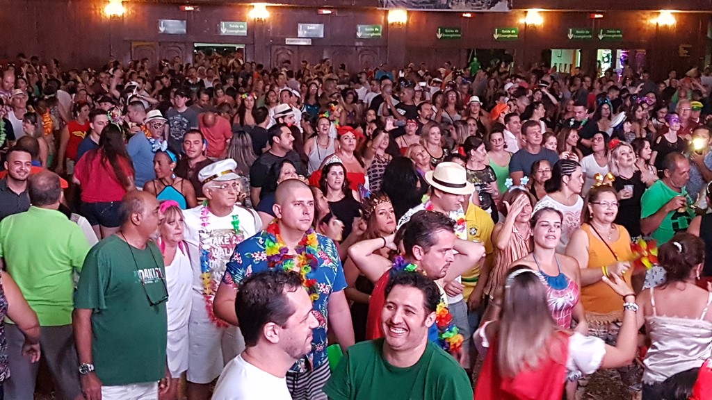 Primeira Noite - Carnaval 2017- Juva Folia no Hawai