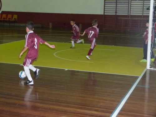 Sub 07 e Sub 08 estreiam no Metropolitano de Futsal 2013